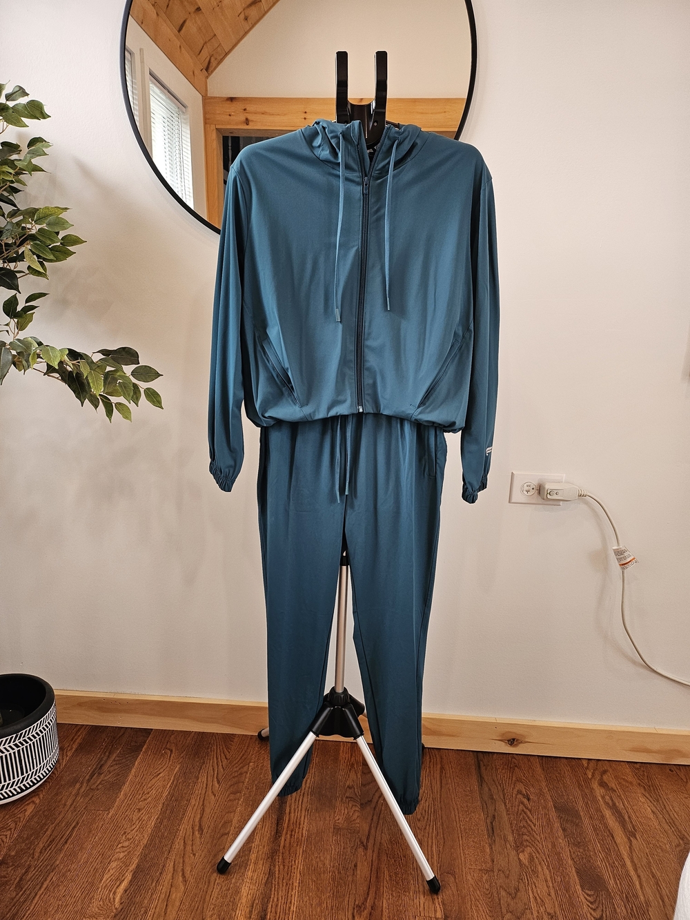 Fabletics Set Pant y Sweatshirt